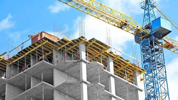 CONSTRUCTION D'UN BÂTIMENT